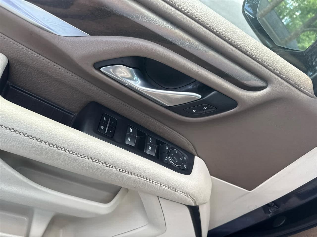 GMC Yukon  2023