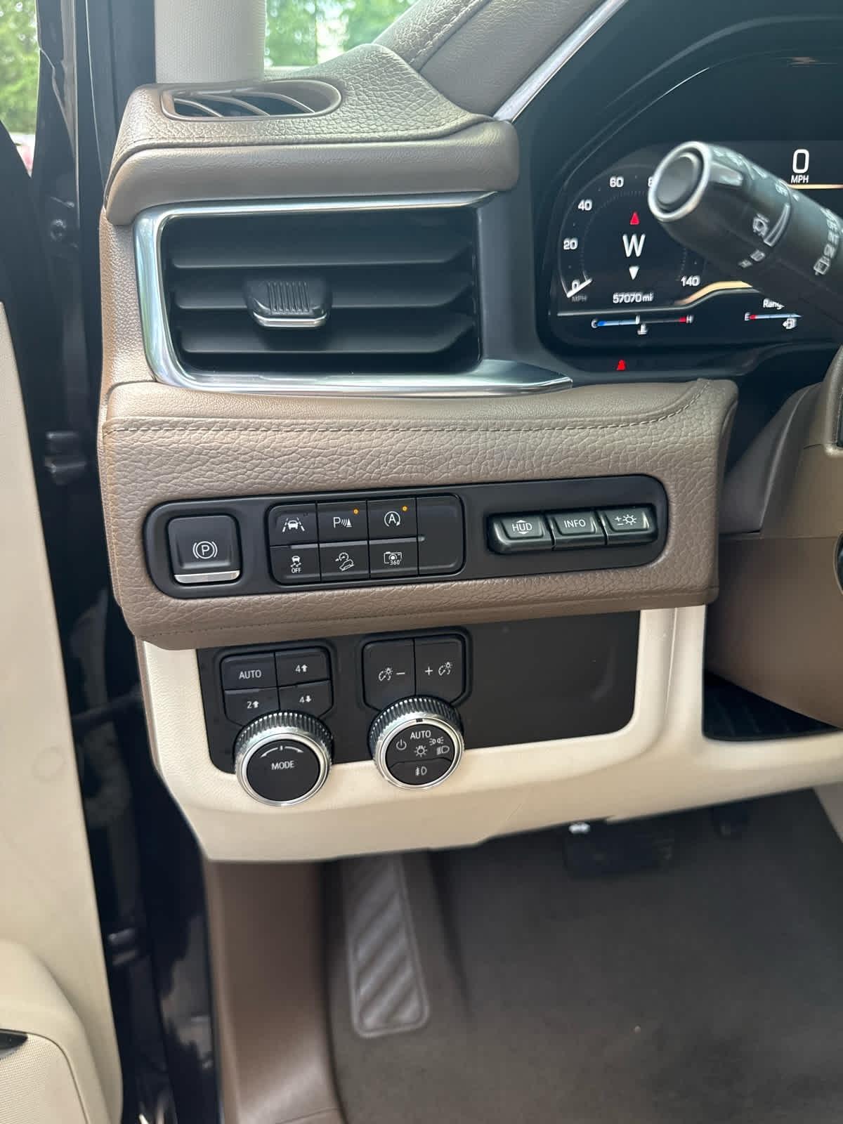 GMC Yukon  2023