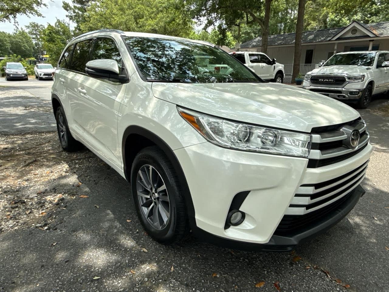 Toyota Highlander  2018