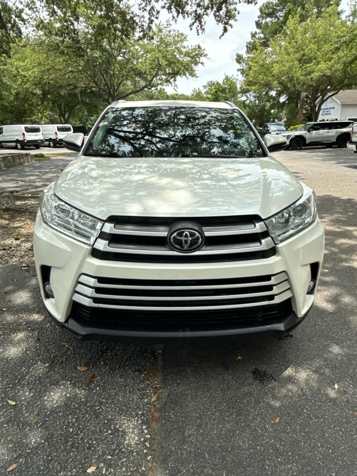 Toyota Highlander  2018