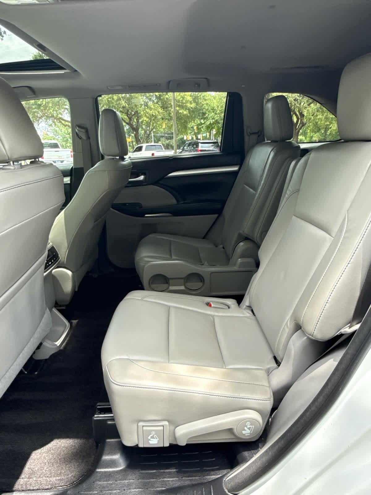 Toyota Highlander  2018