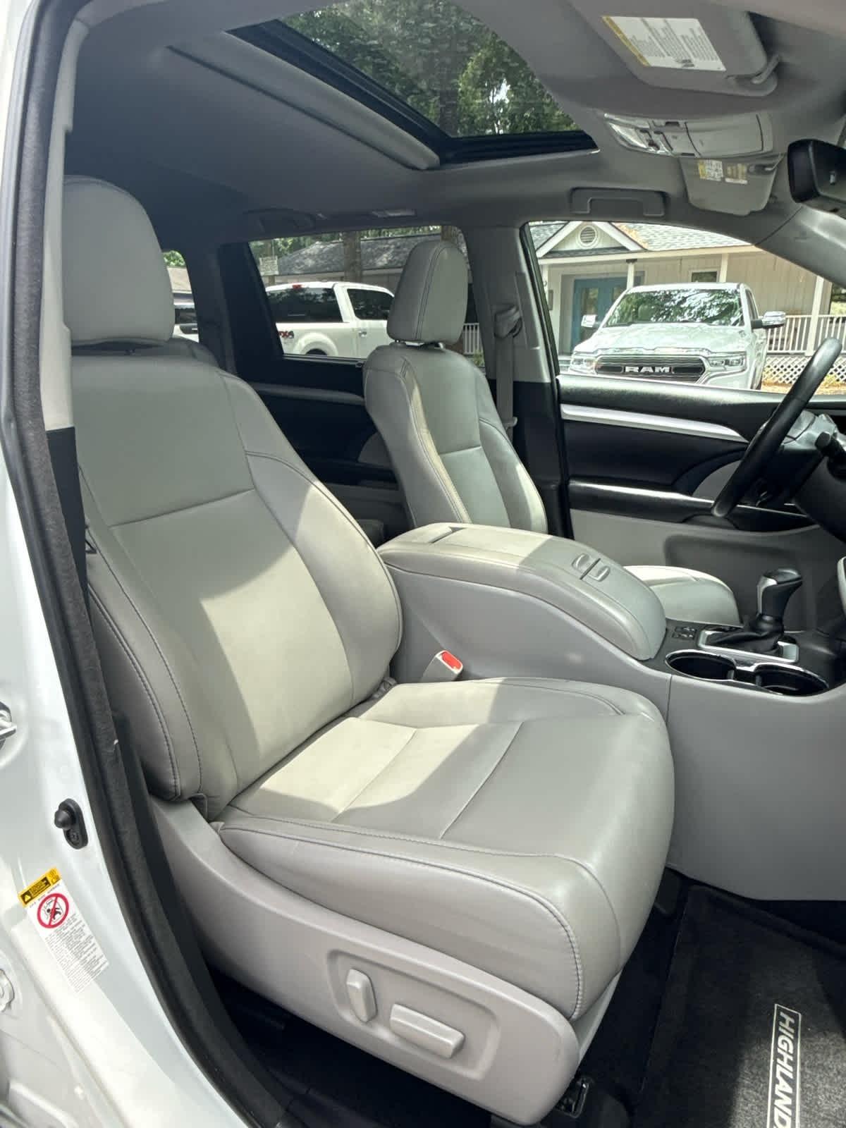 Toyota Highlander  2018