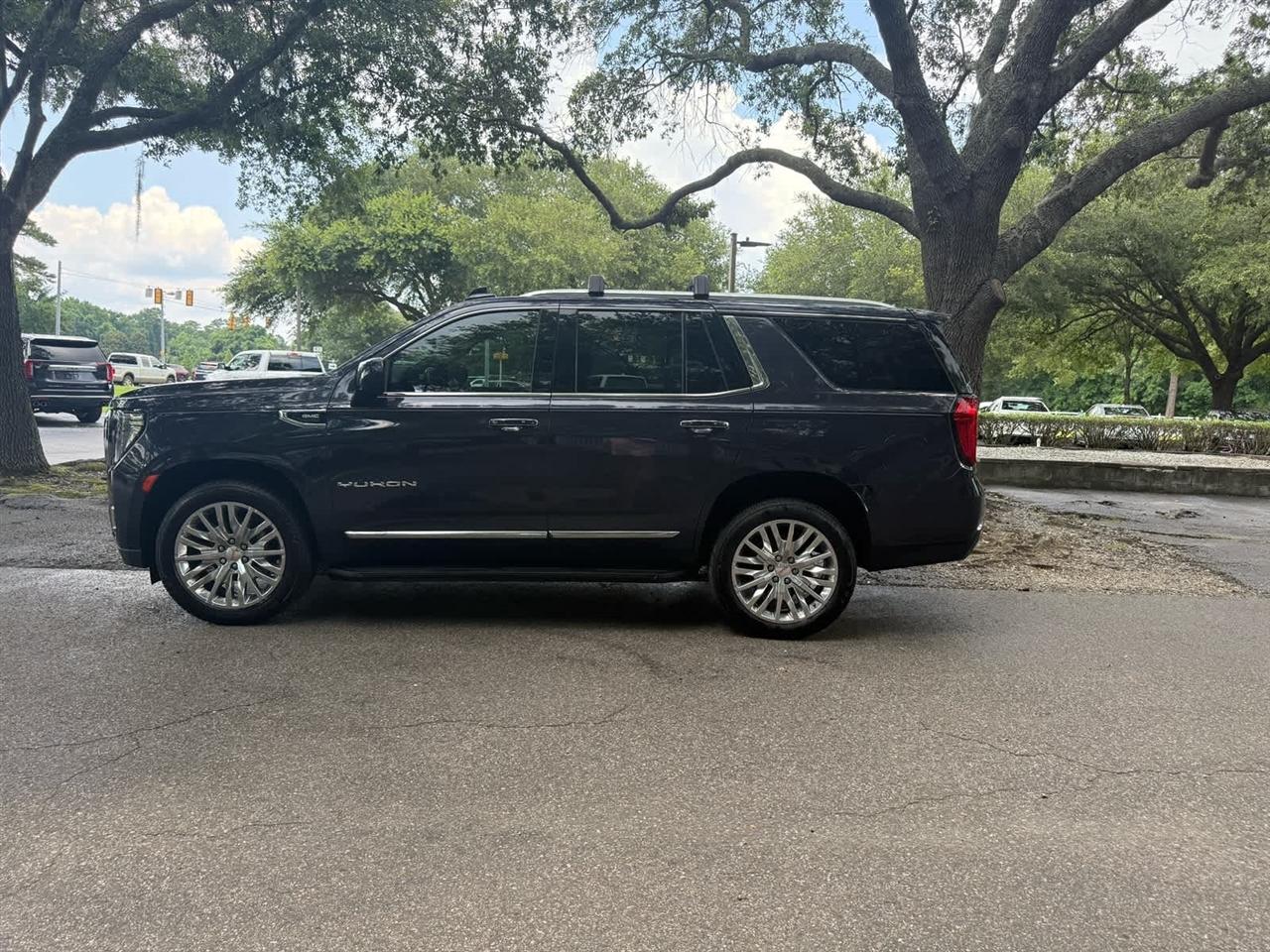 GMC Yukon  2023