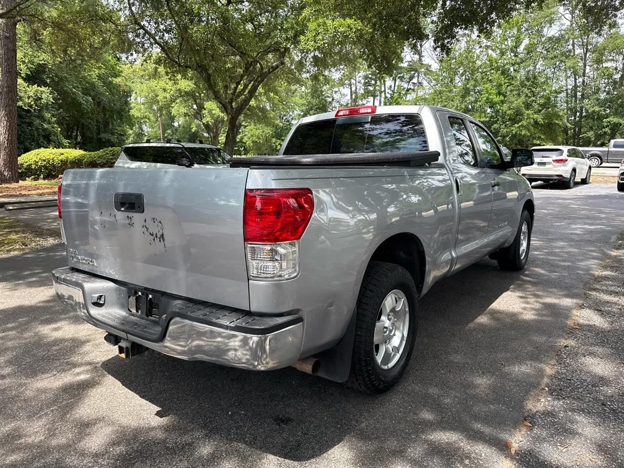 Toyota Tundra  2011