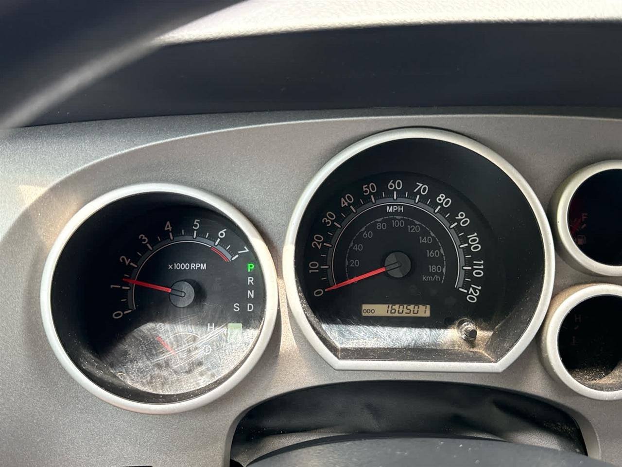 Toyota Tundra  2011