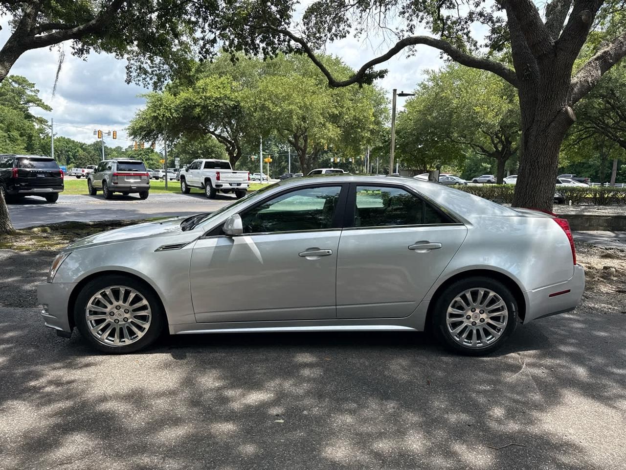 Cadillac CTS  2010