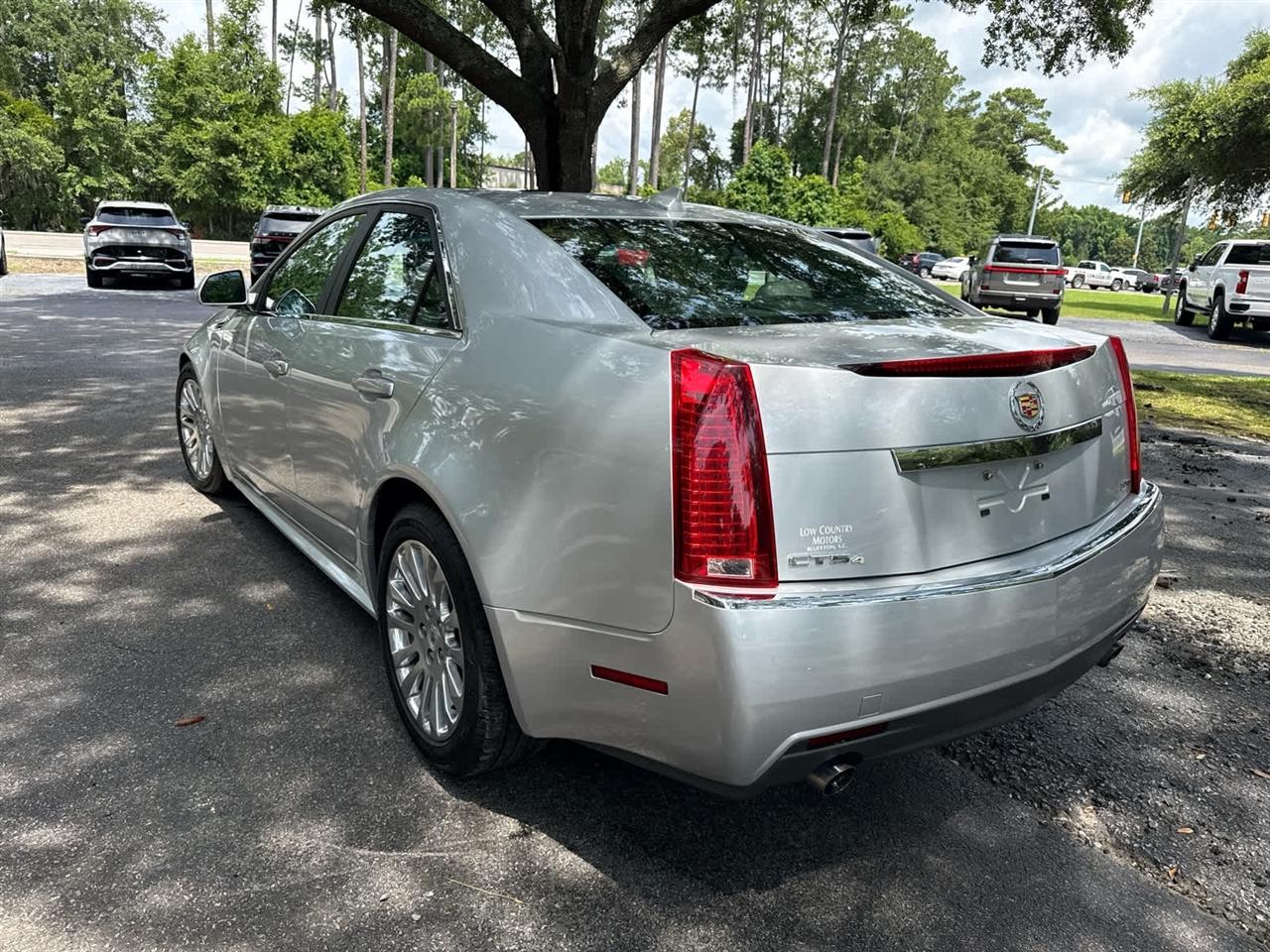 Cadillac CTS  2010