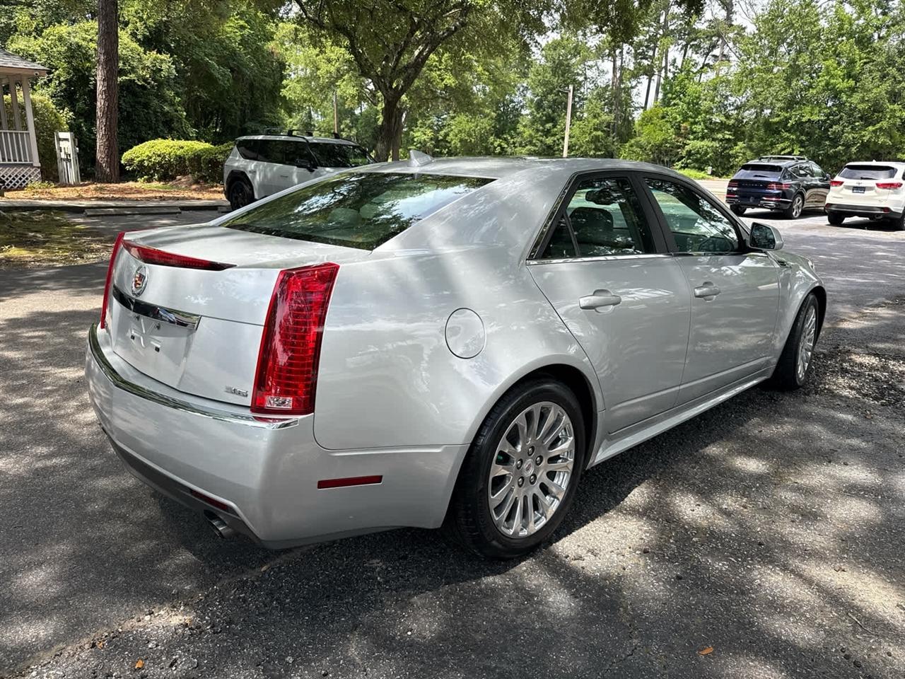 Cadillac CTS  2010