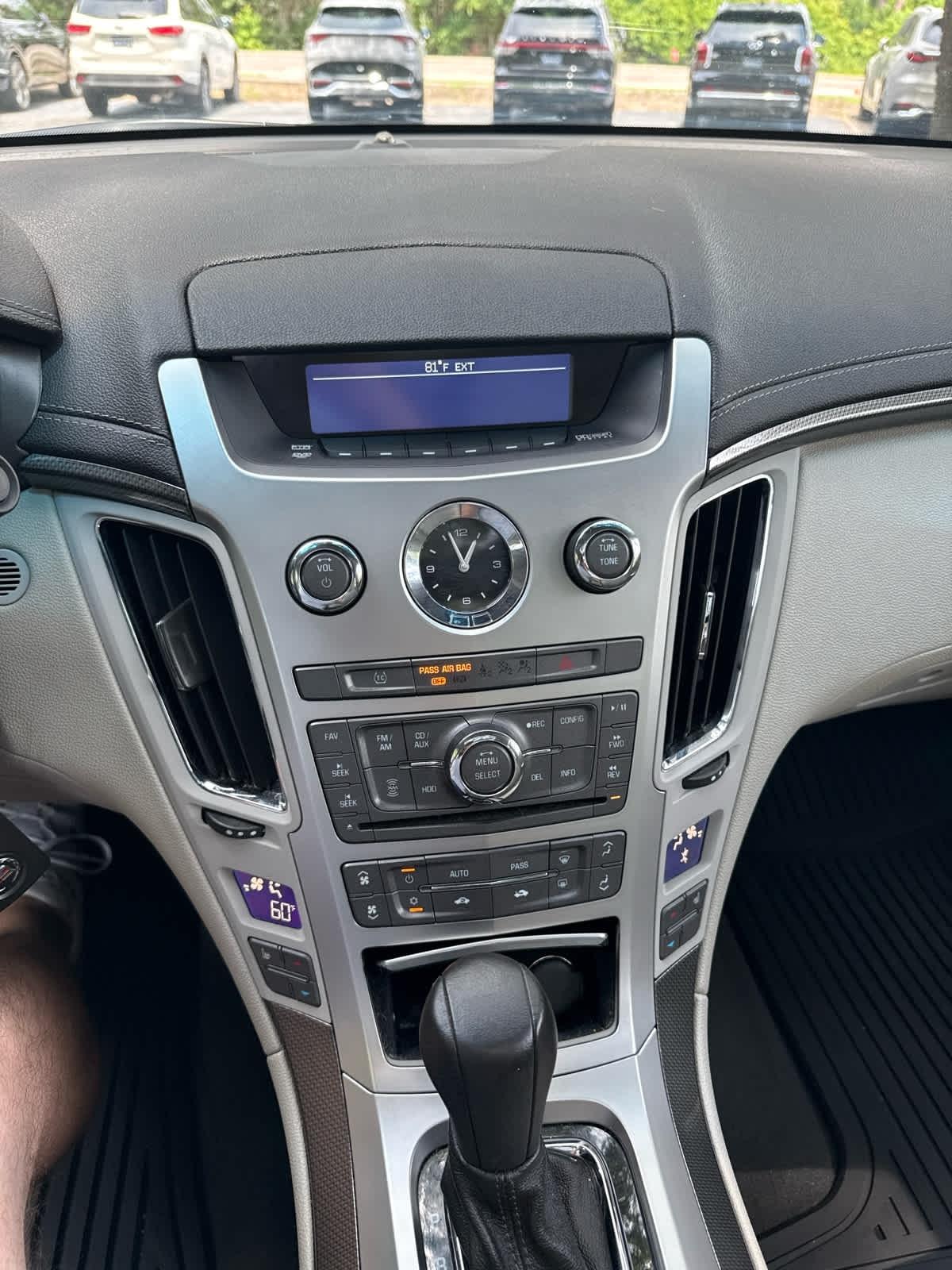 Cadillac CTS  2010