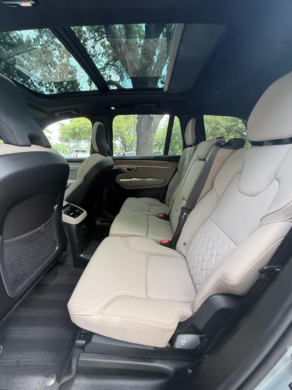 Volvo XC90  2026