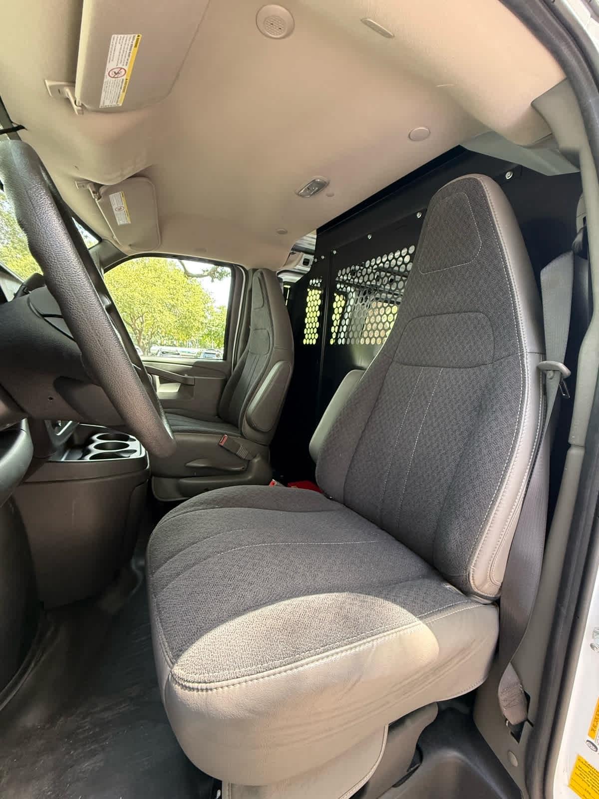 GMC Savana  2025