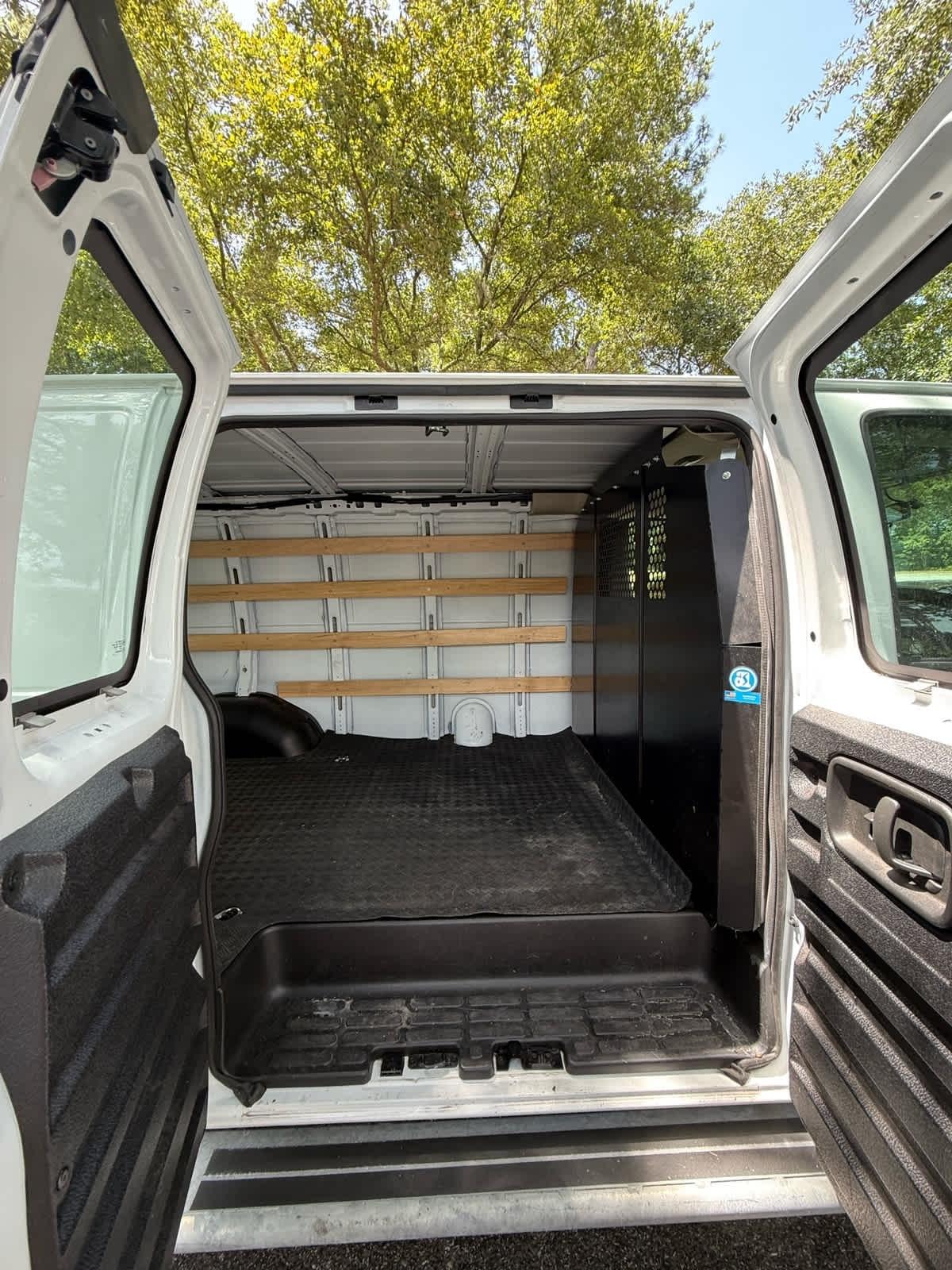 GMC Savana  2025