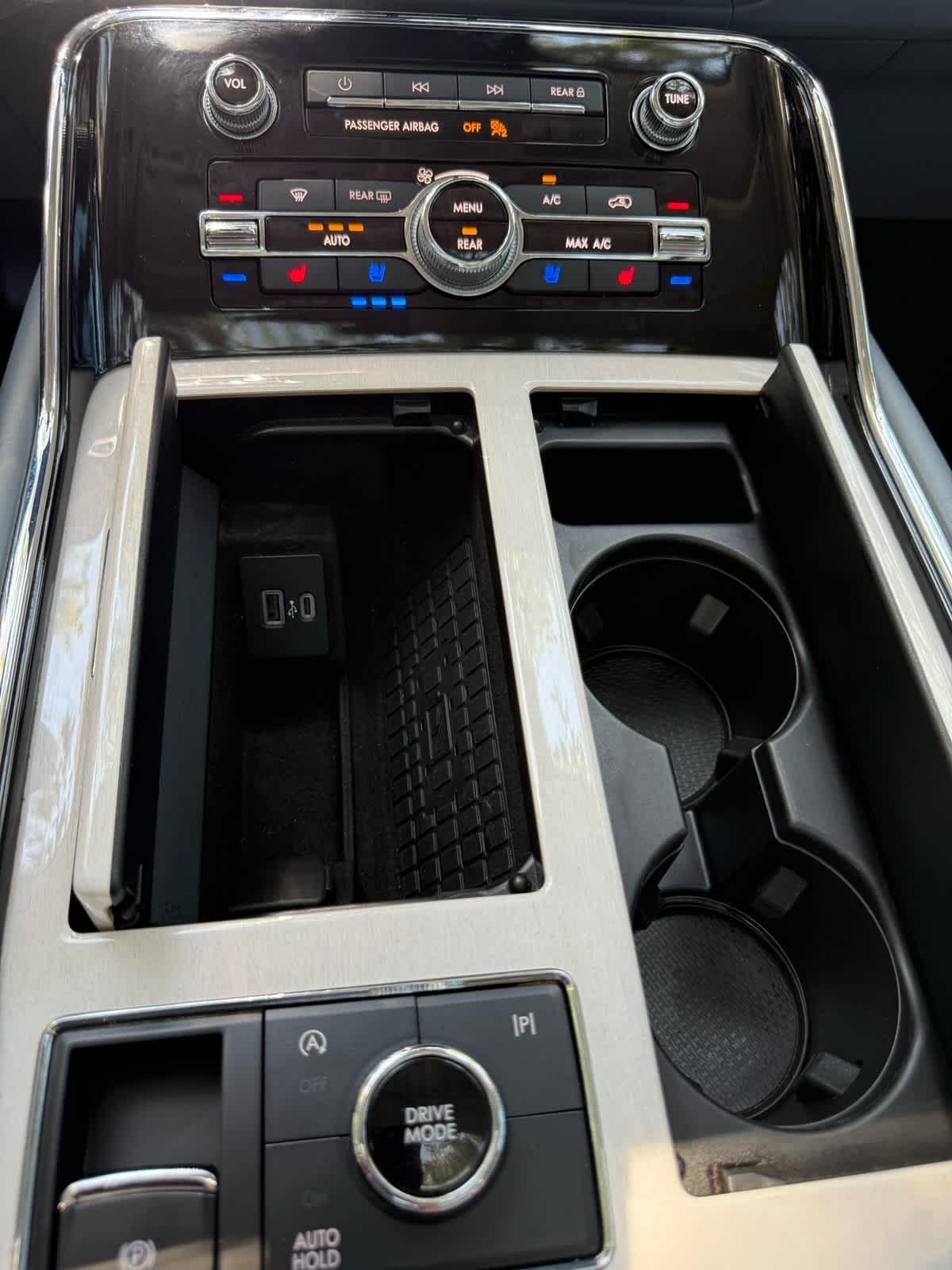 Lincoln Navigator  2023