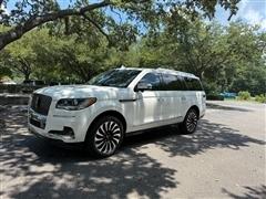 2023 Lincoln Navigator 