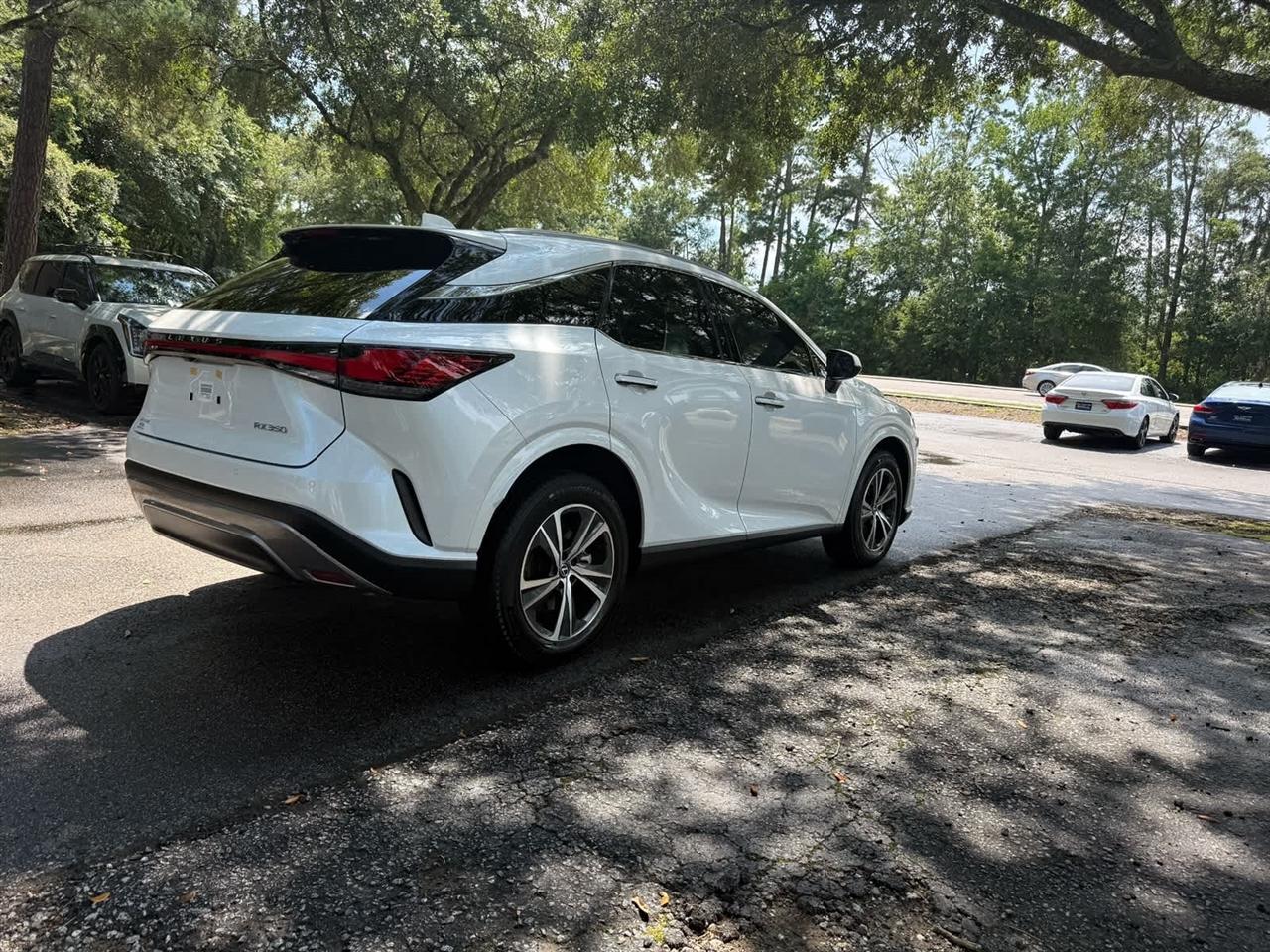 Lexus RX  2024