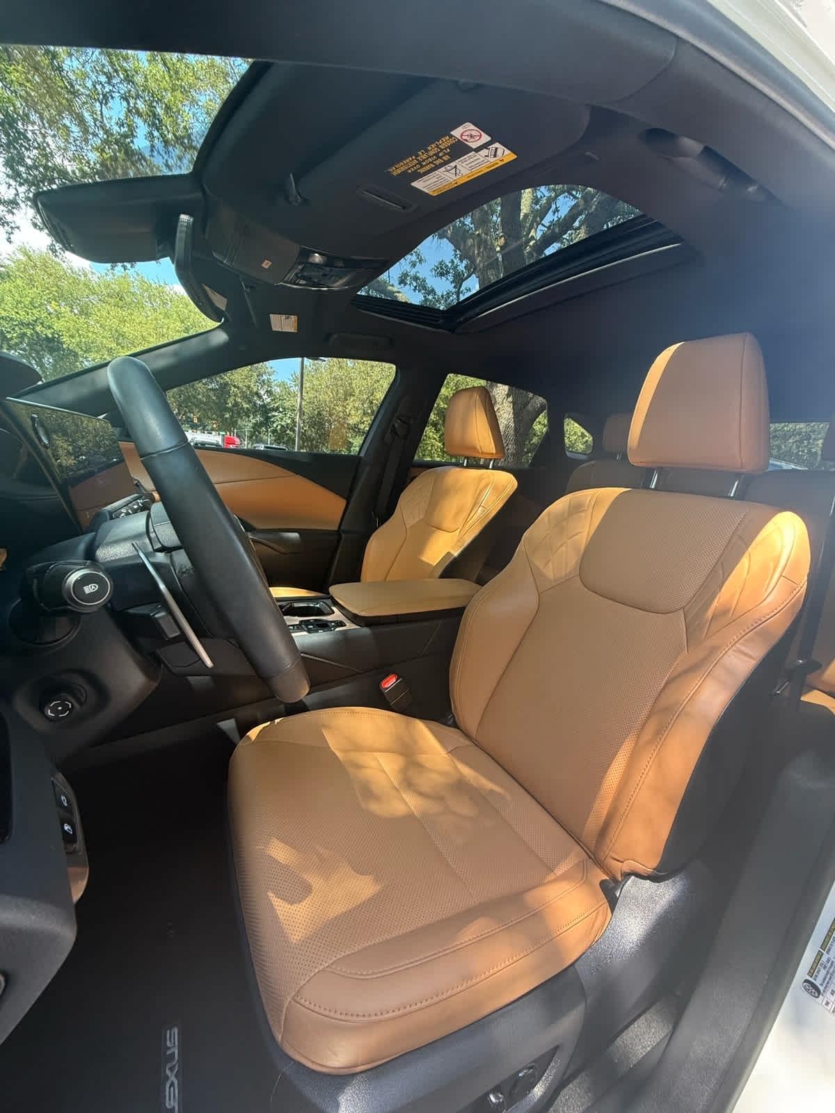 Lexus RX  2024