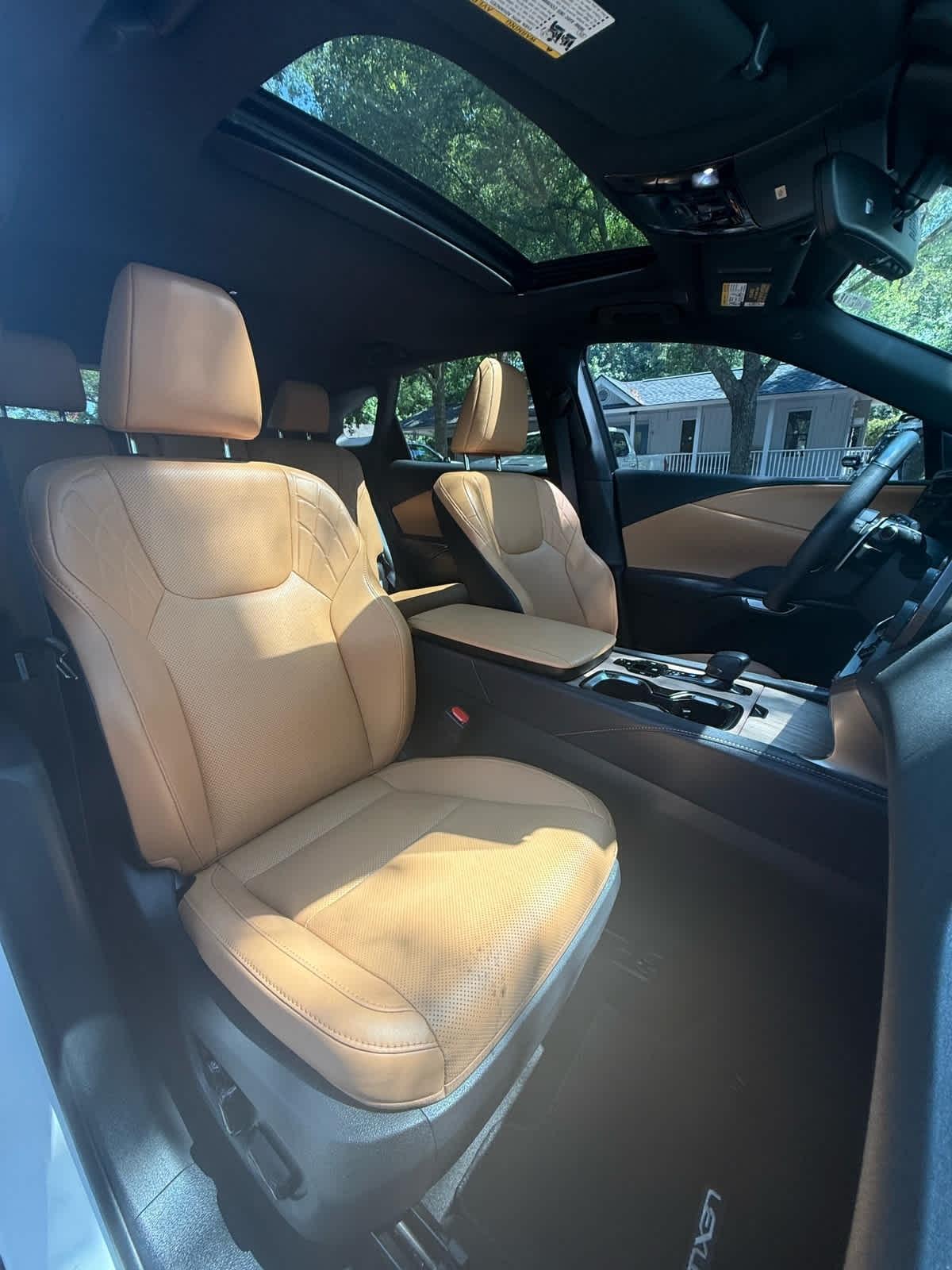 Lexus RX  2024