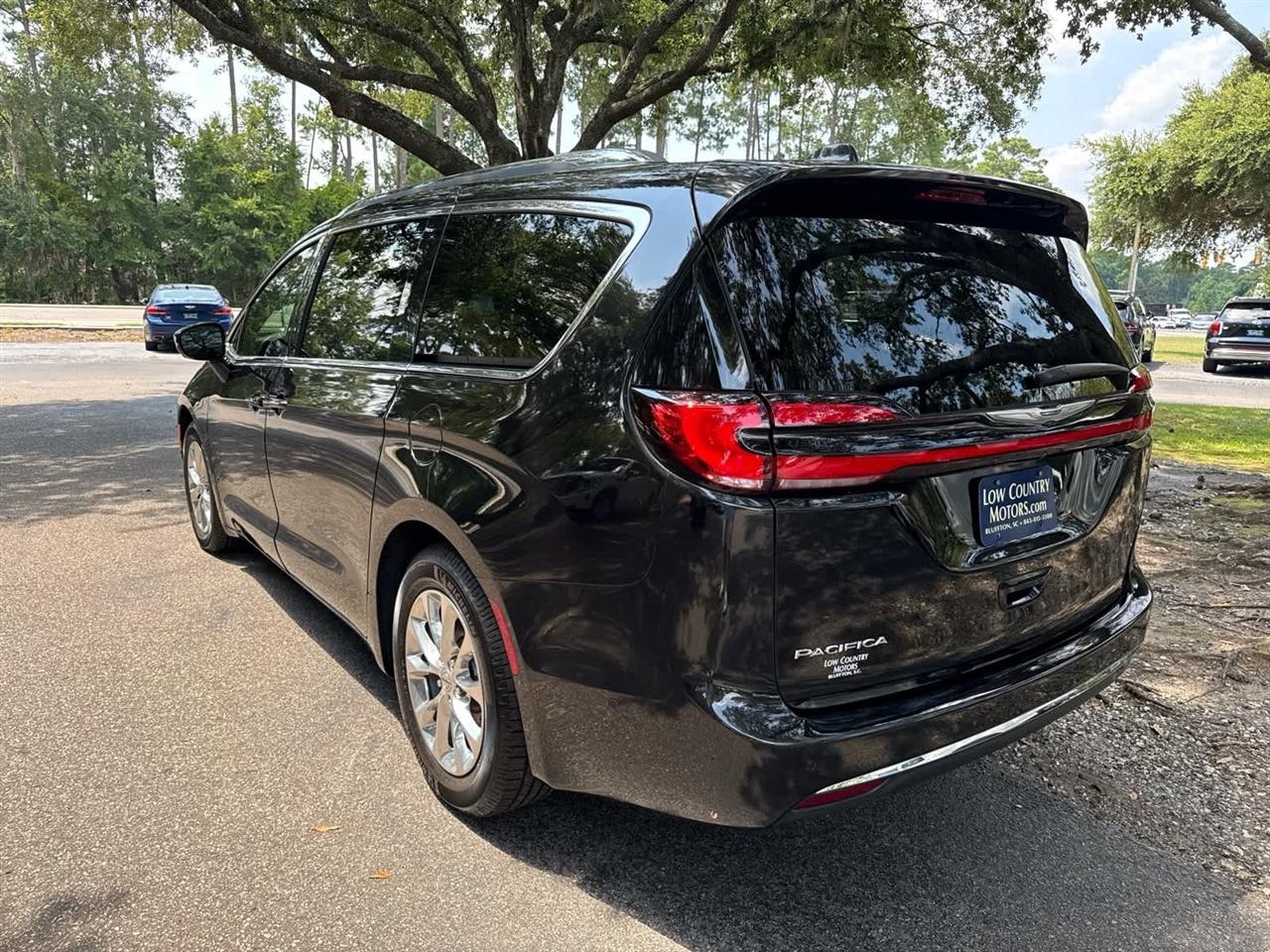 Chrysler Pacifica  2021