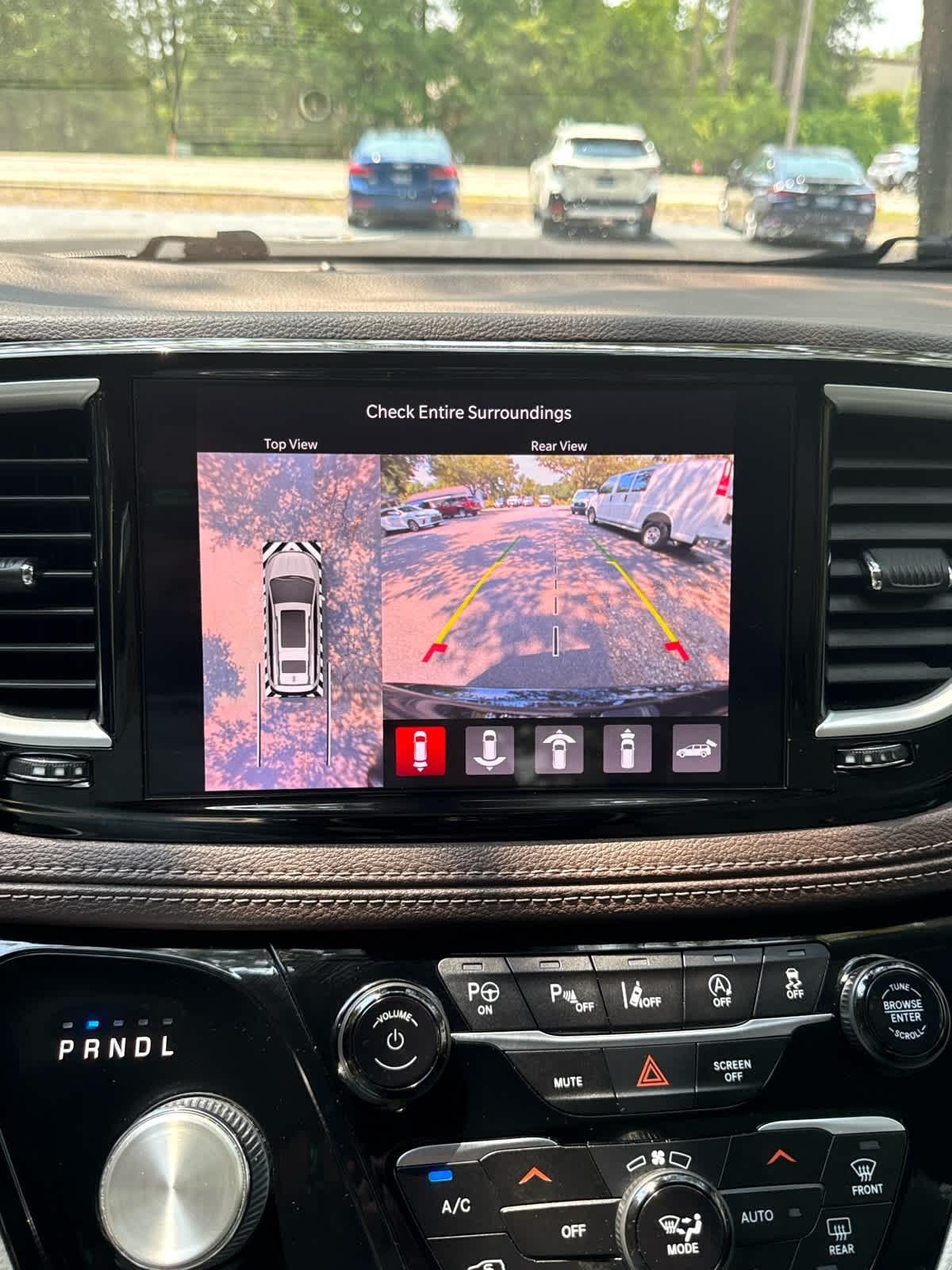Chrysler Pacifica  2021