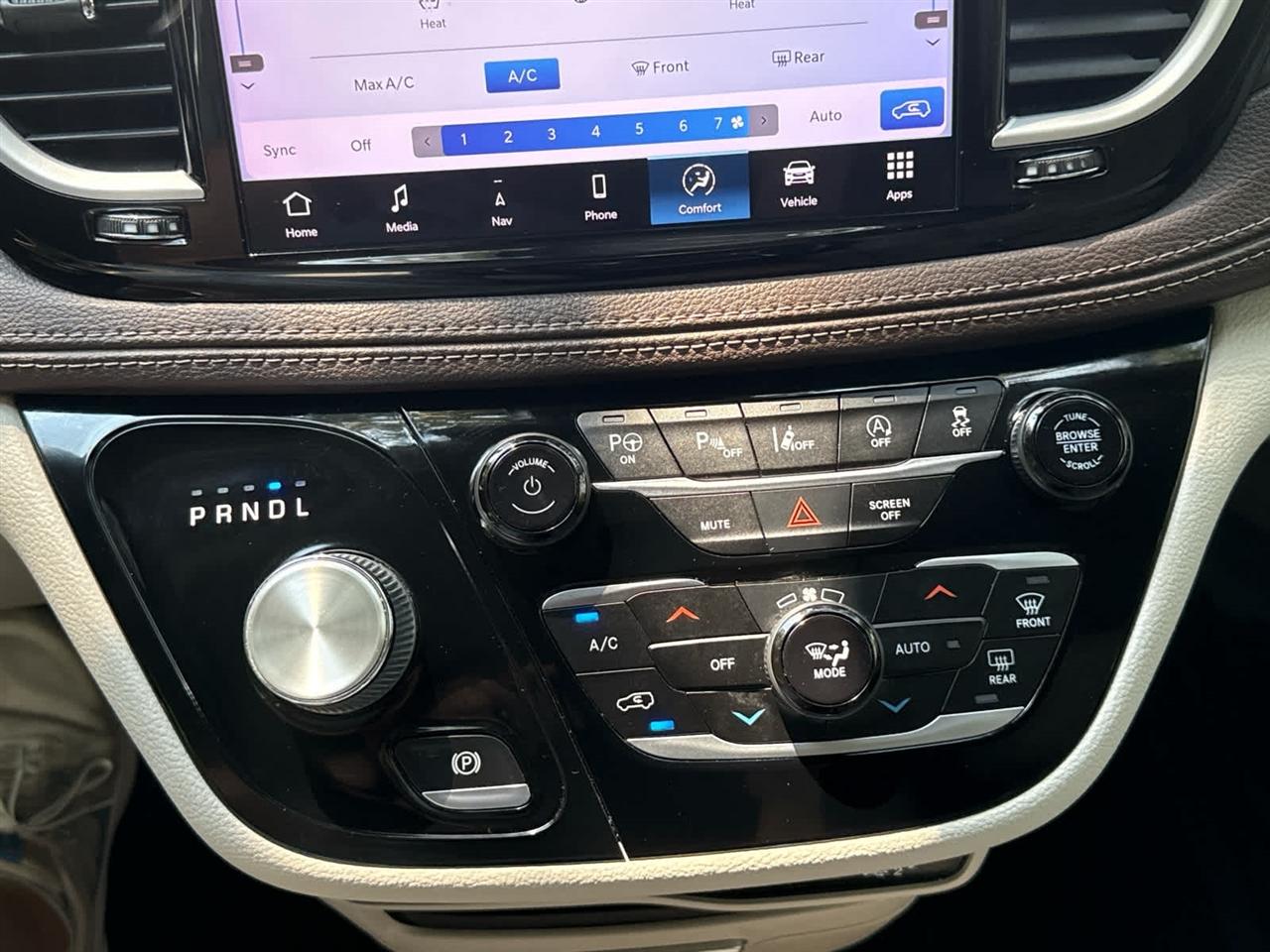 Chrysler Pacifica  2021