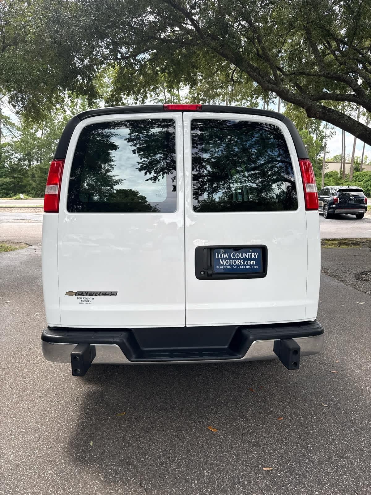Chevrolet Express  2025