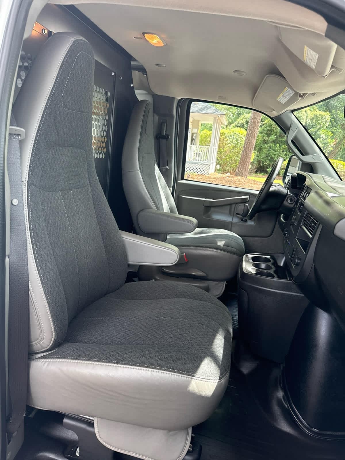 Chevrolet Express  2025