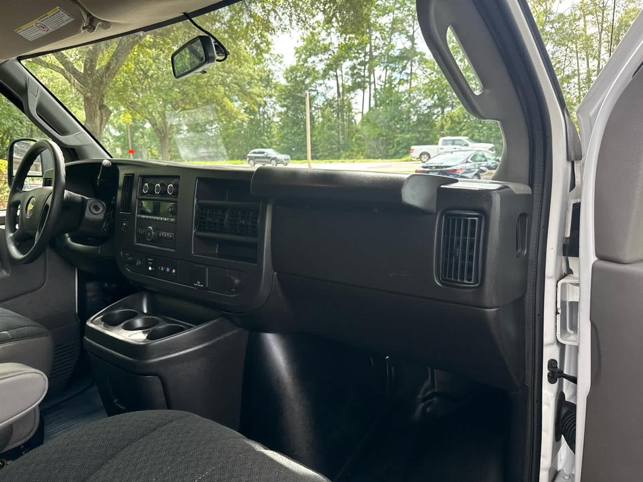 Chevrolet Express  2025