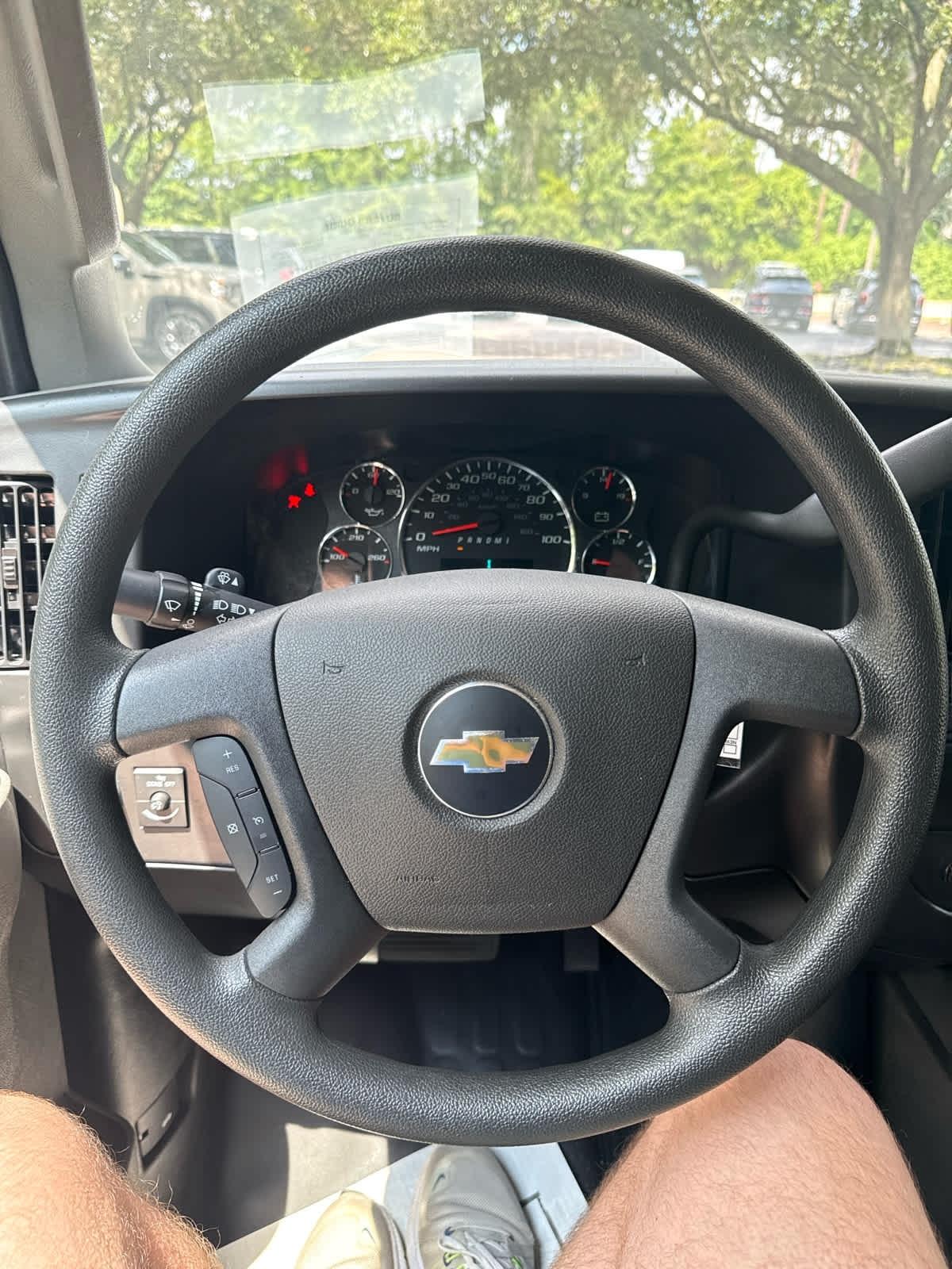 Chevrolet Express  2025