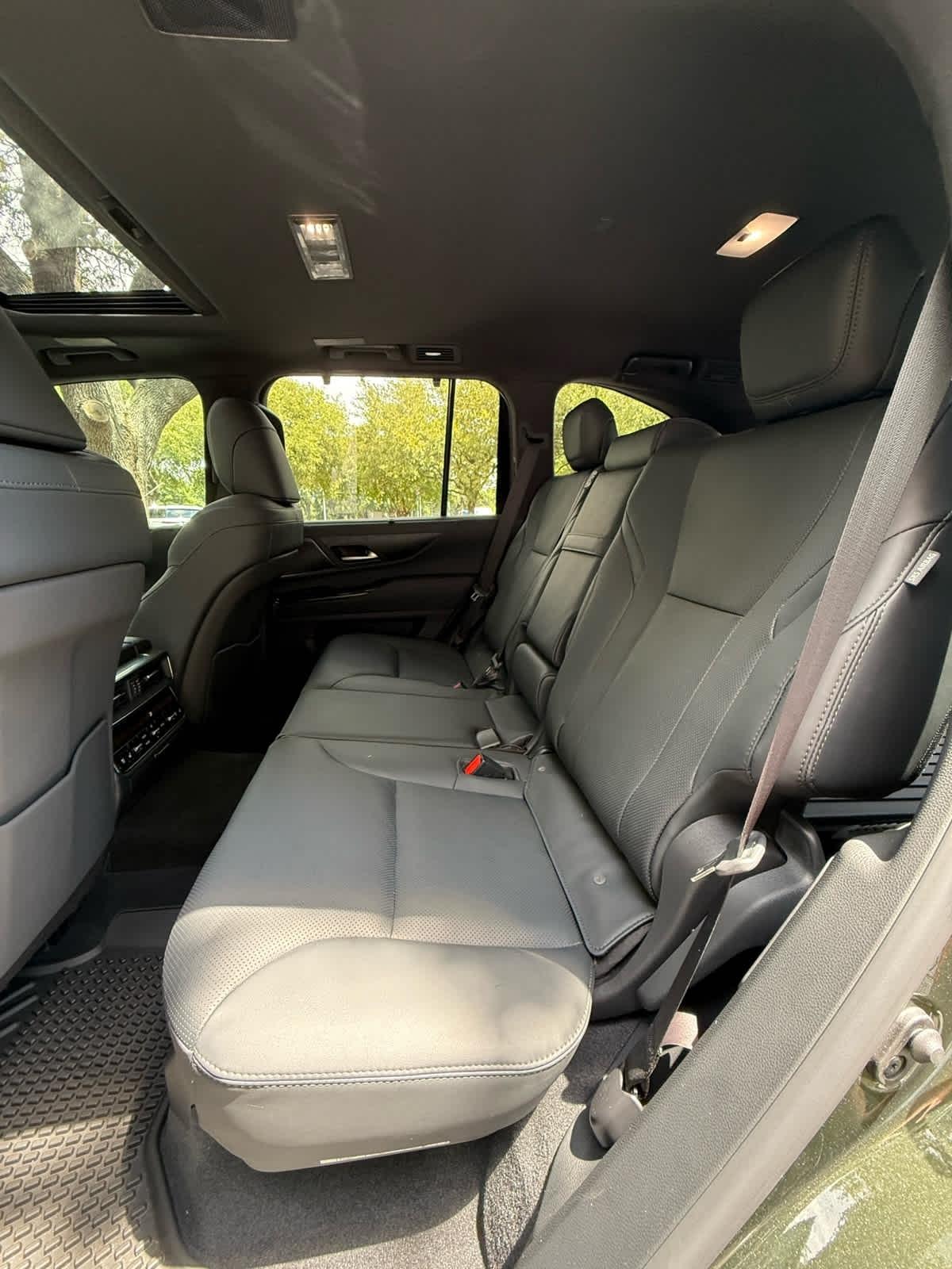 Lexus LX  2026