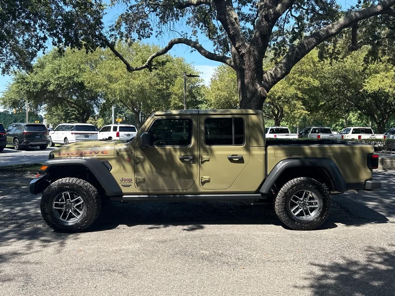 Jeep Gladiator  2025