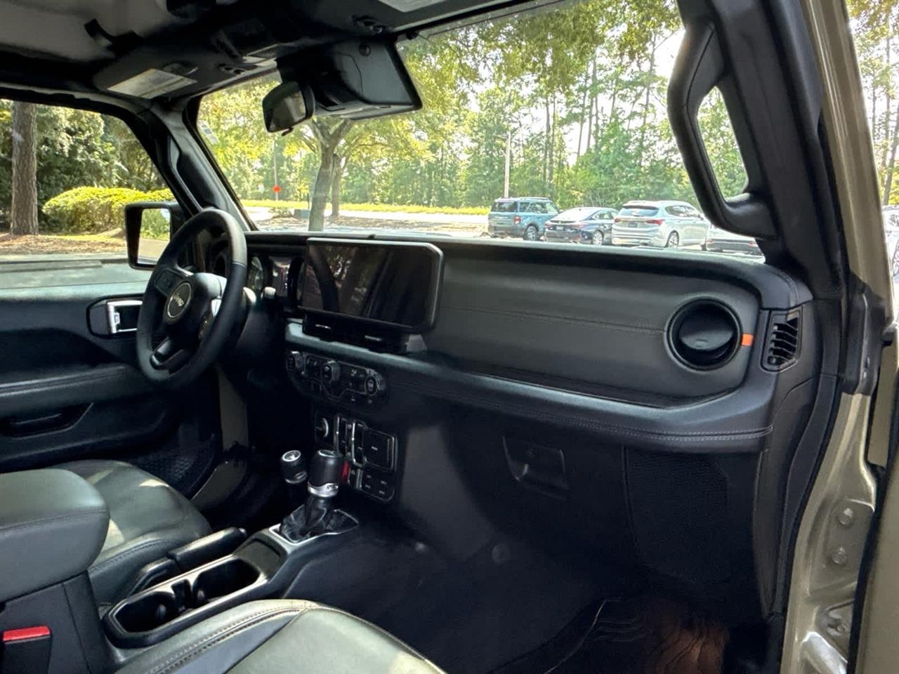 Jeep Gladiator  2025