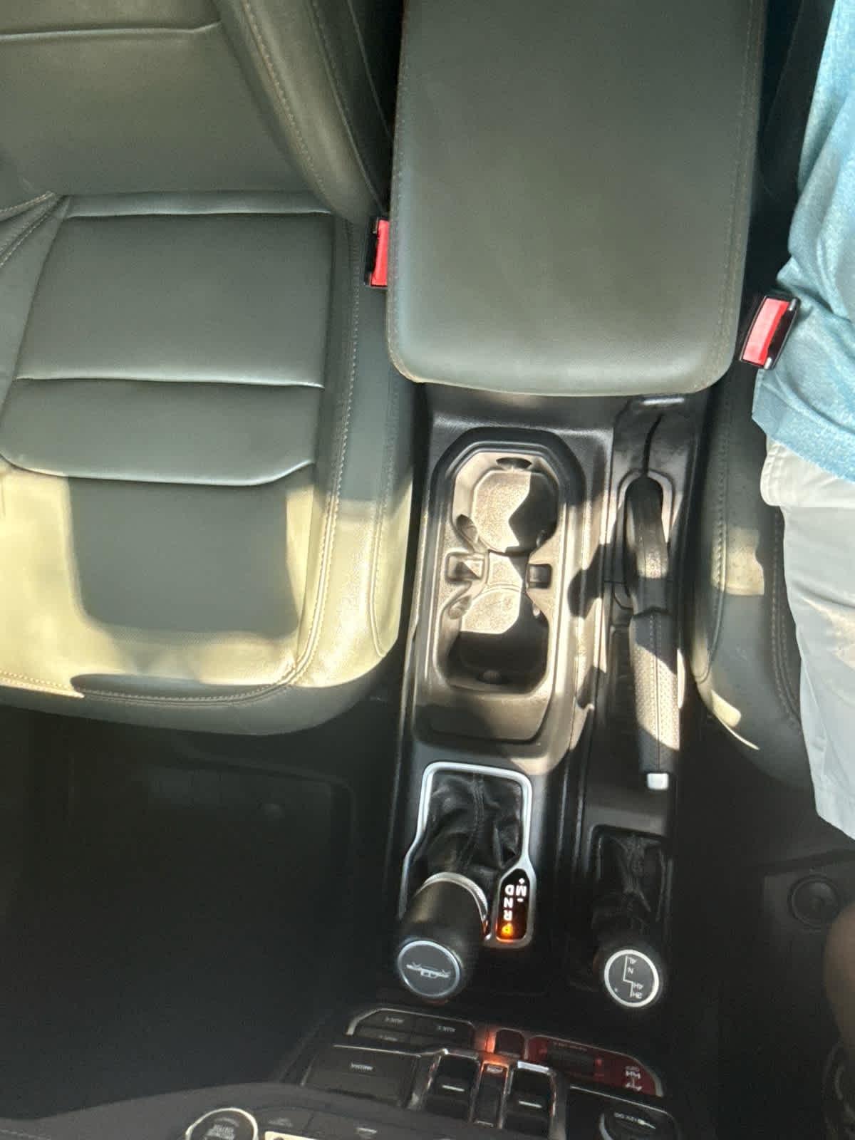 Jeep Gladiator  2025