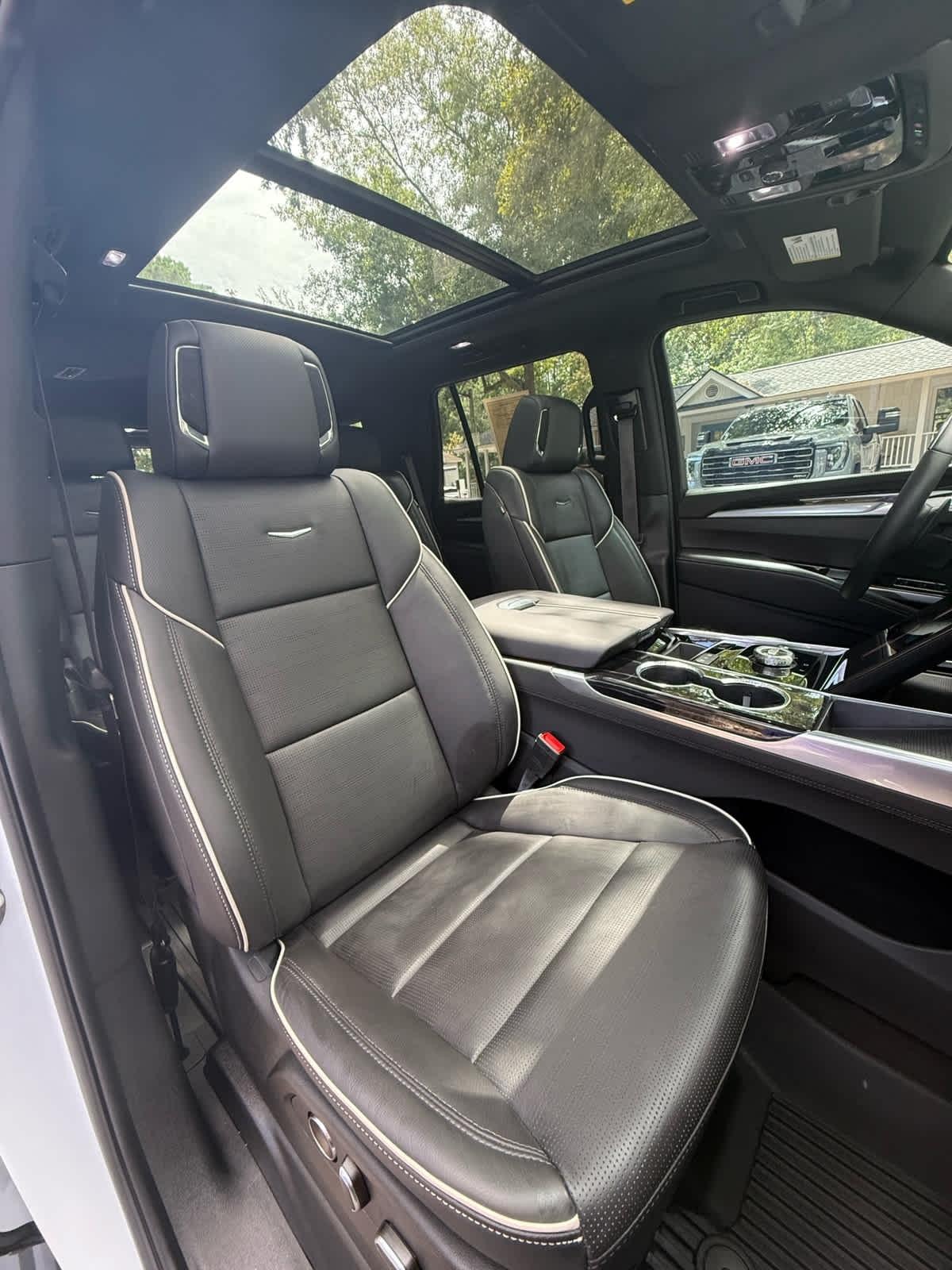 Cadillac Escalade  2026
