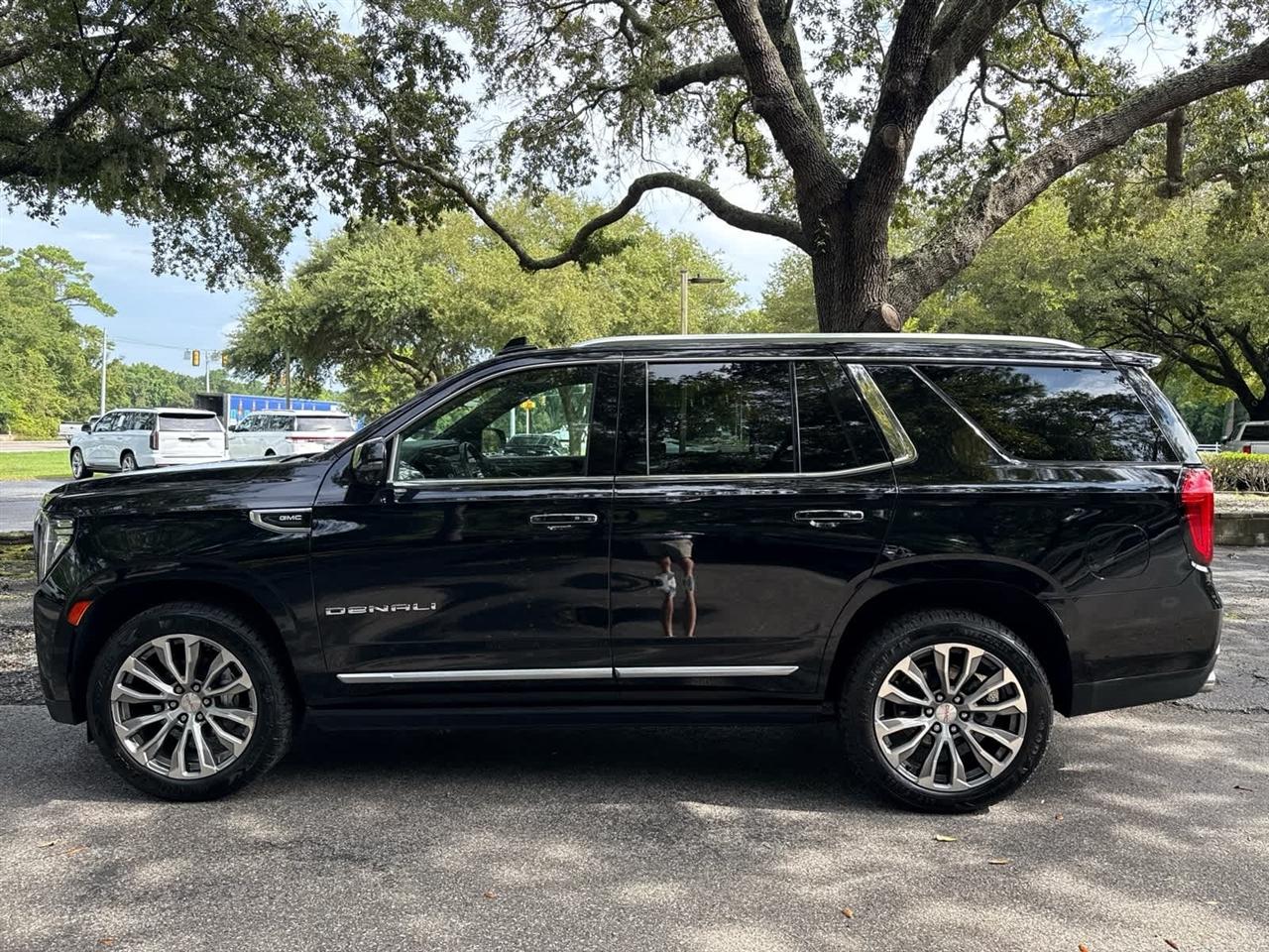 GMC Yukon  2021