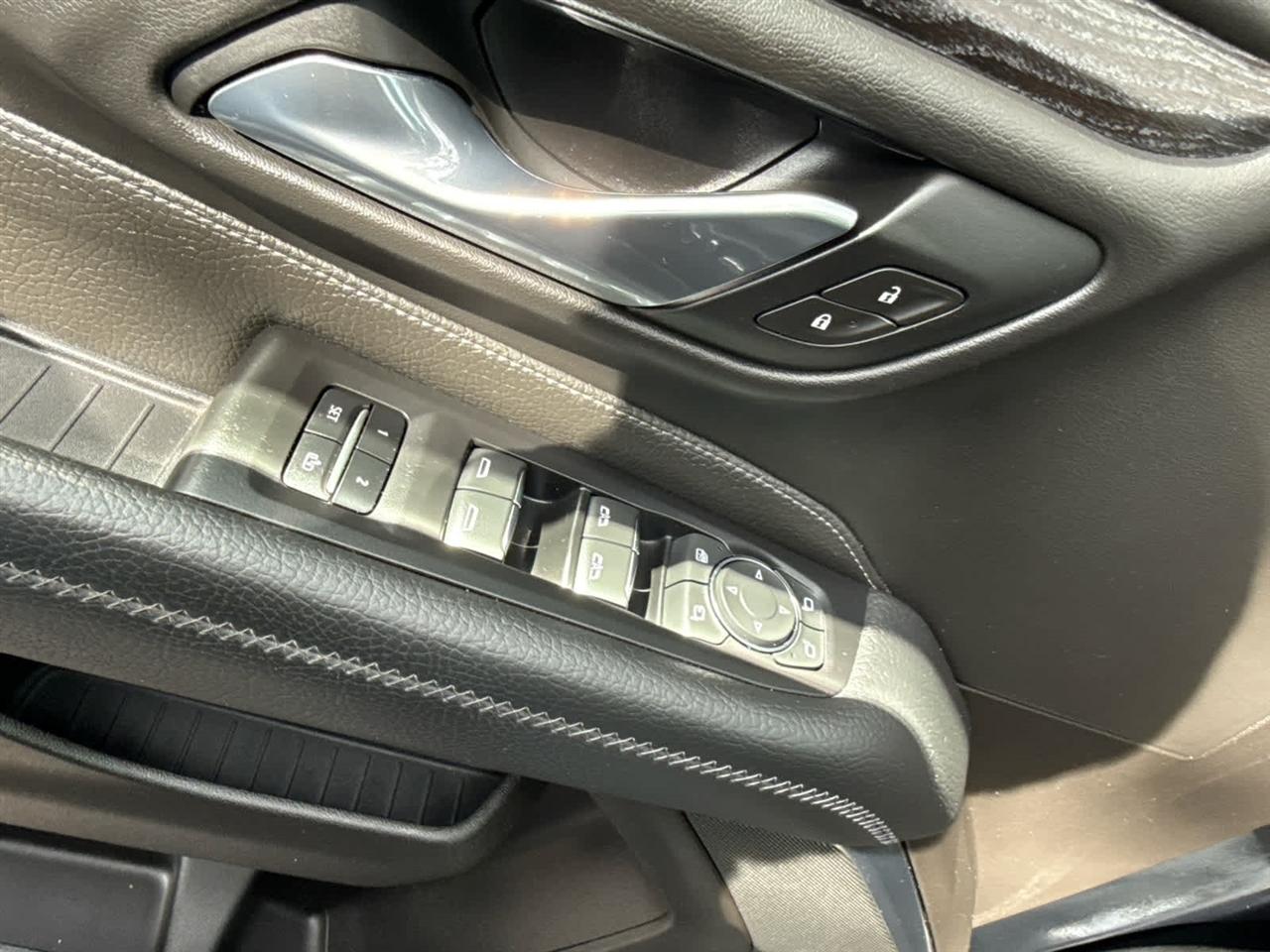 GMC Yukon  2021