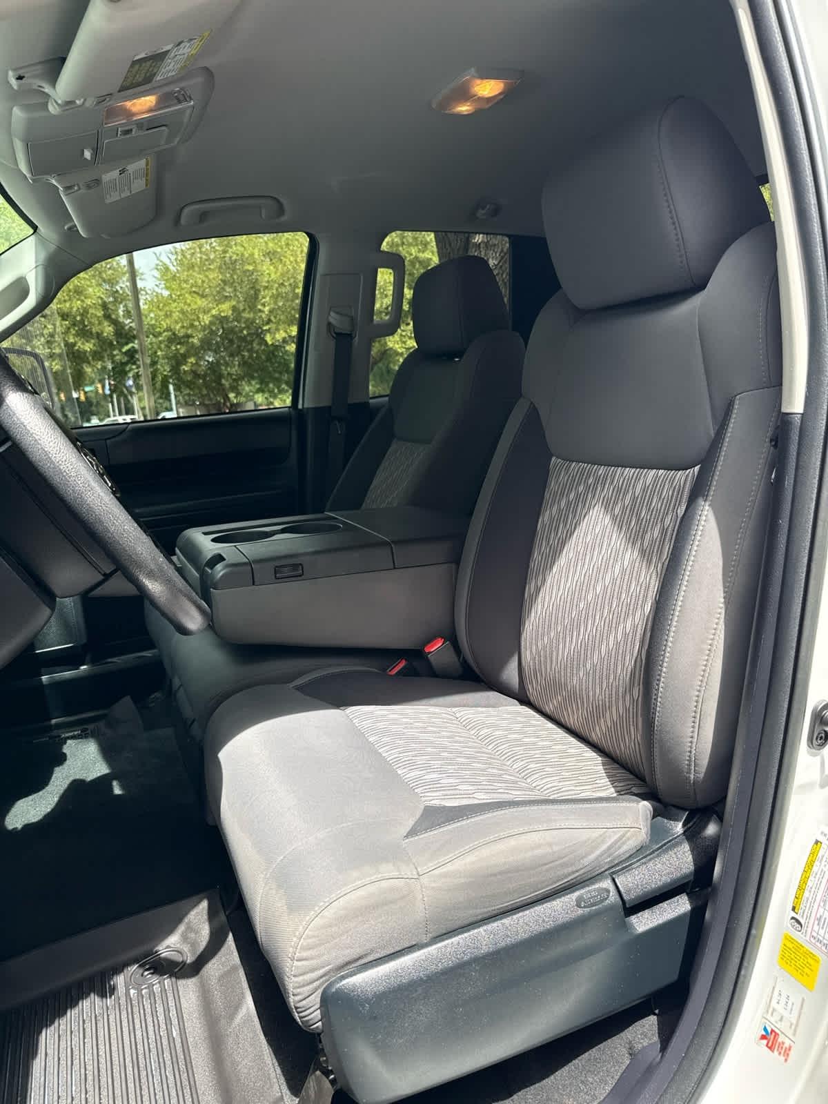 Toyota Tundra  2021