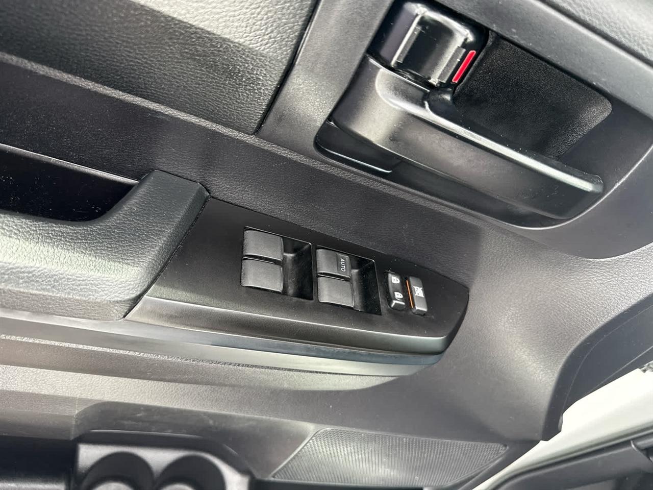 Toyota Tundra  2021