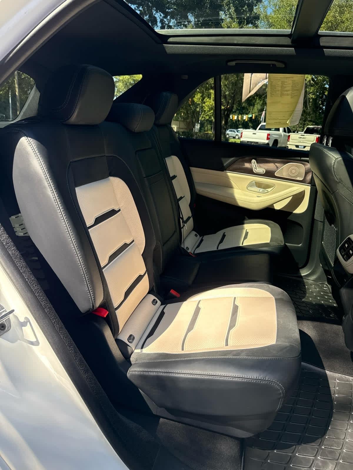 Mercedes-Benz GLE-Class  2024