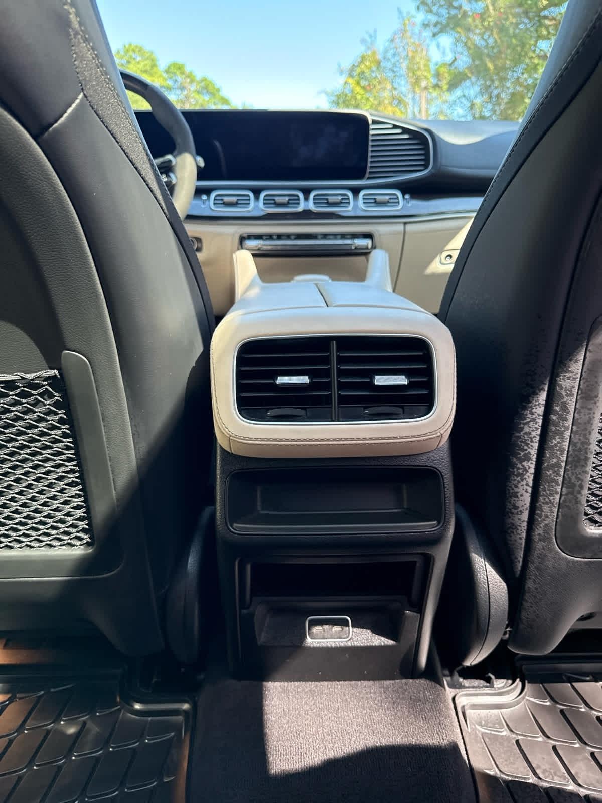 Mercedes-Benz GLE-Class  2024