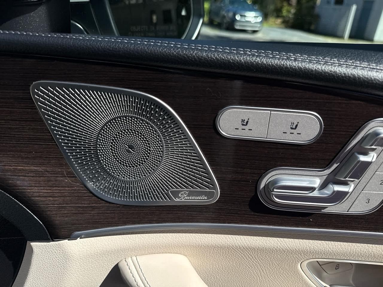 Mercedes-Benz GLE-Class  2024