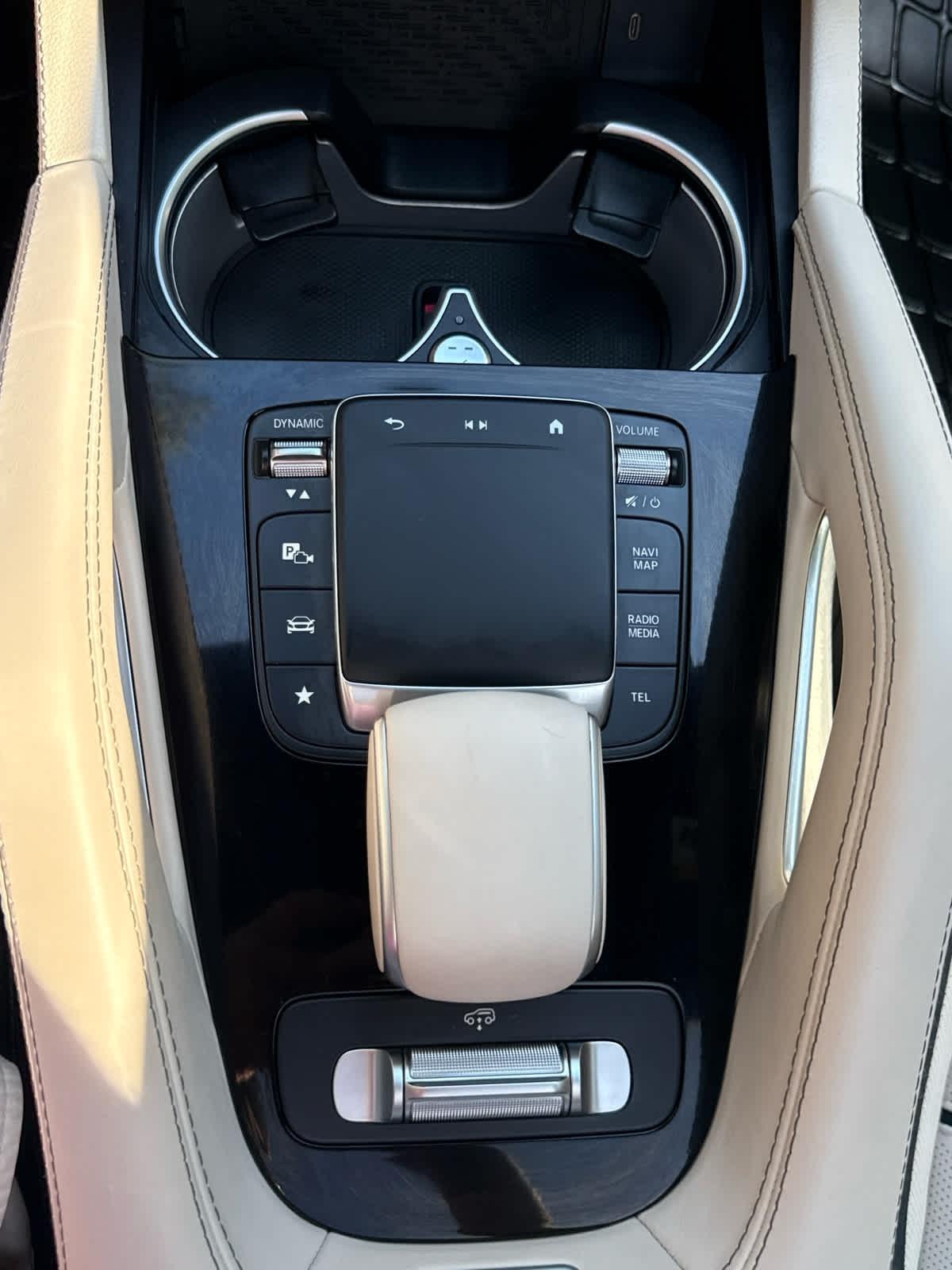 Mercedes-Benz GLE-Class  2024