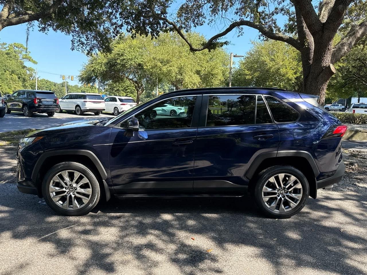 Toyota RAV4  2022