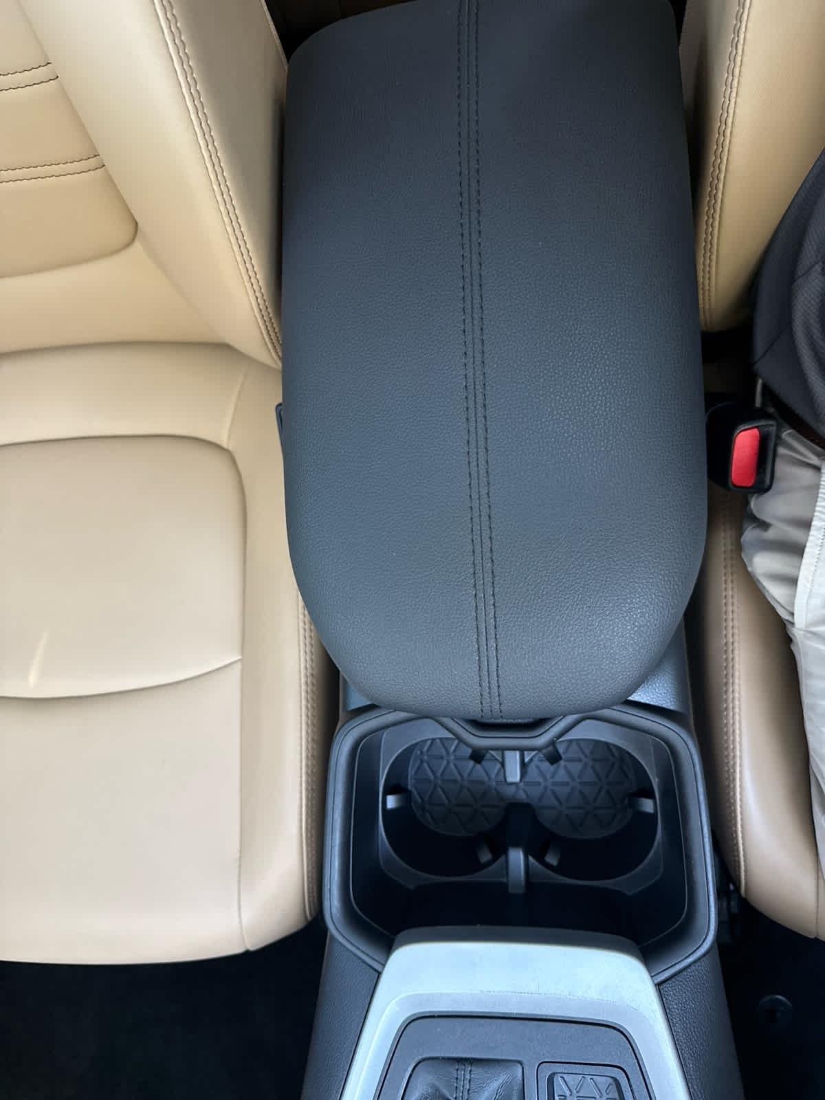 Toyota RAV4  2022