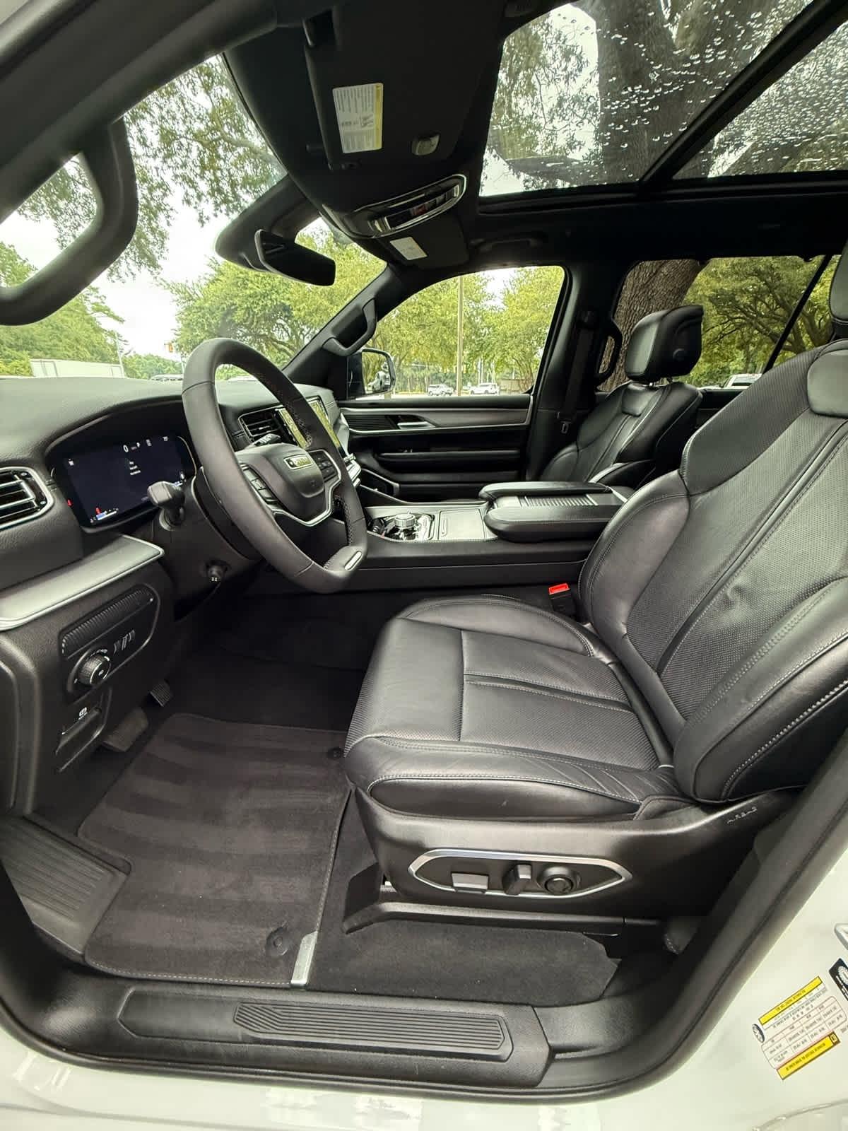 Jeep Wagoneer  2025
