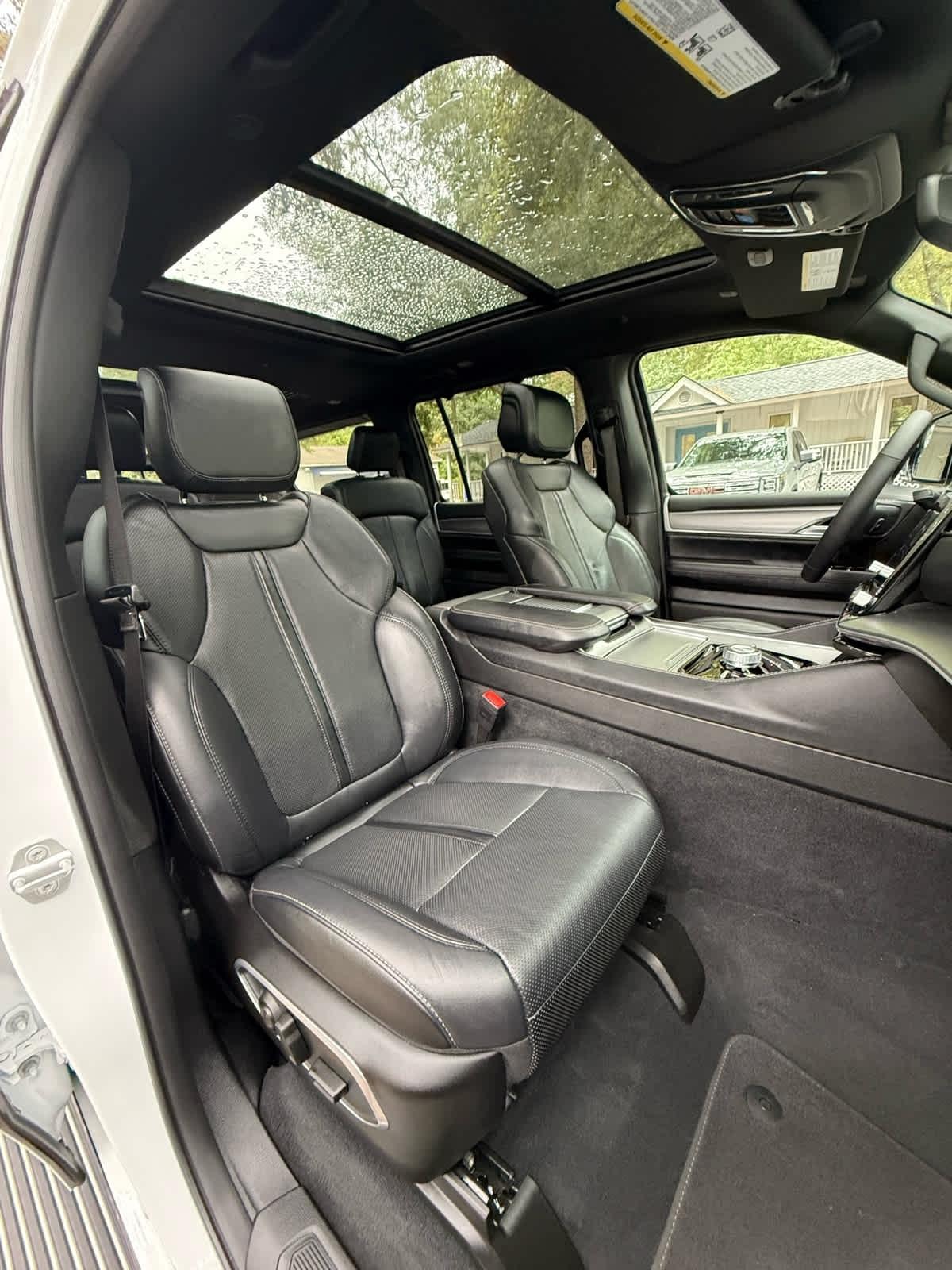 Jeep Wagoneer  2025