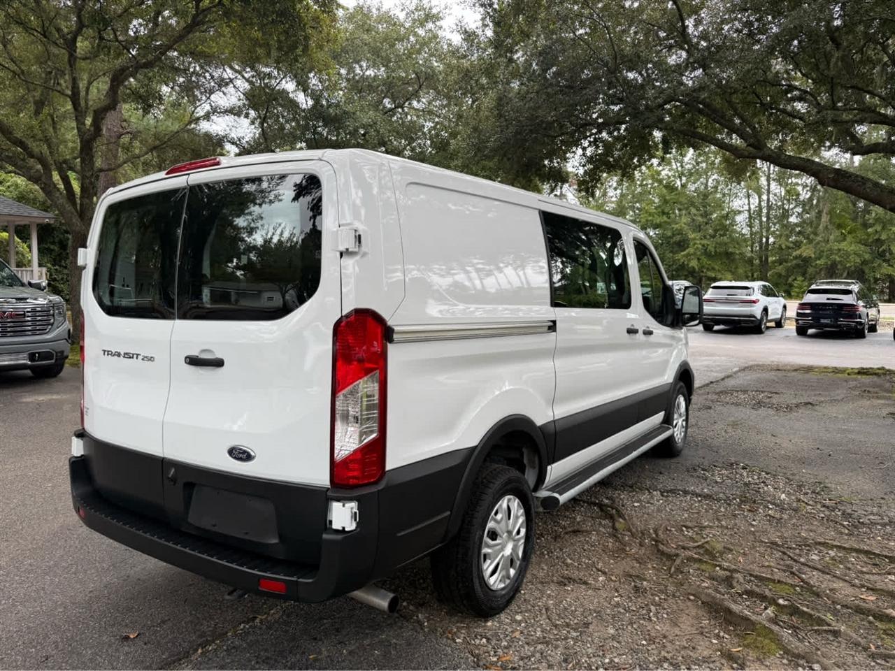 Ford Transit  2025