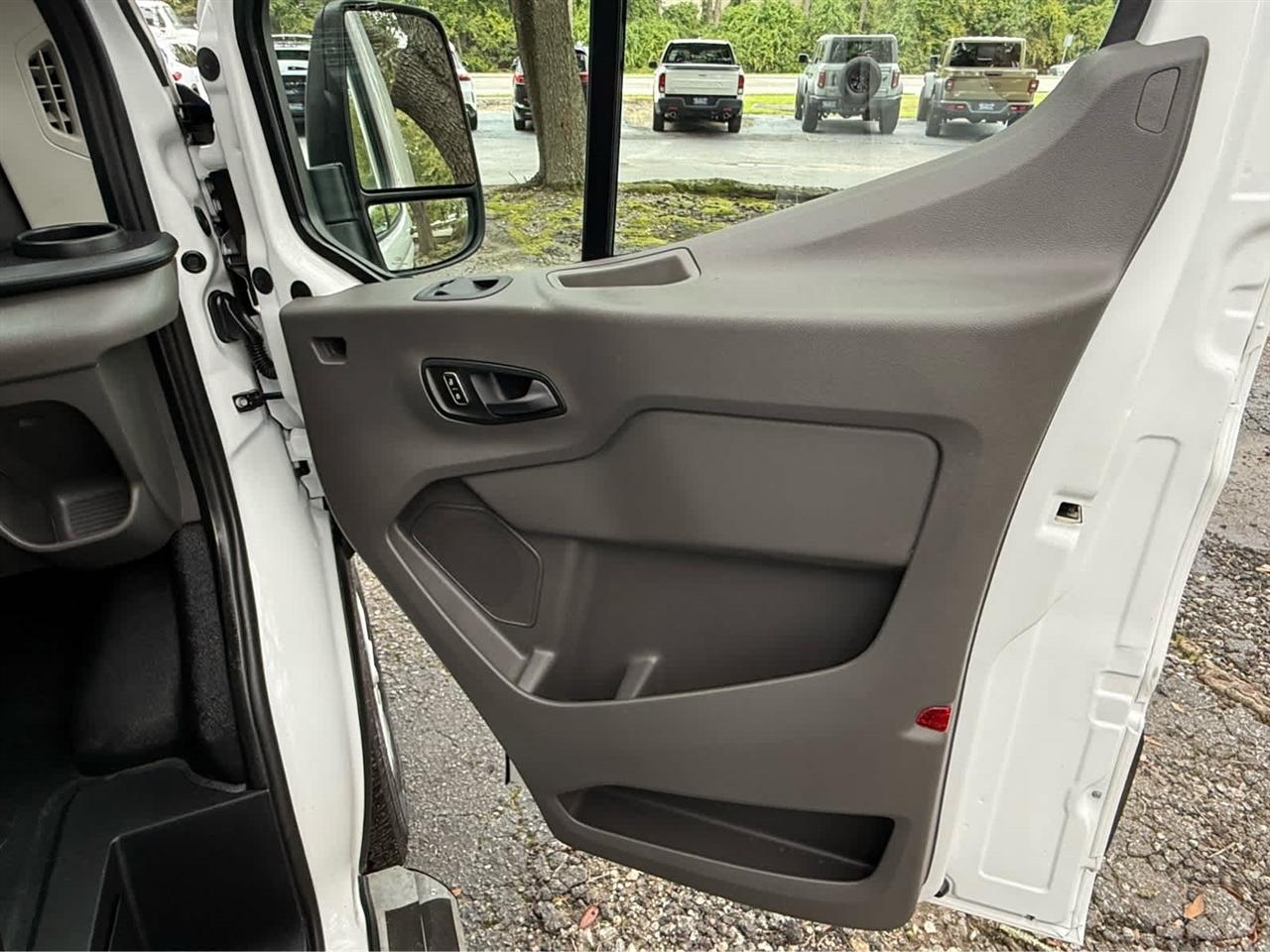 Ford Transit  2025