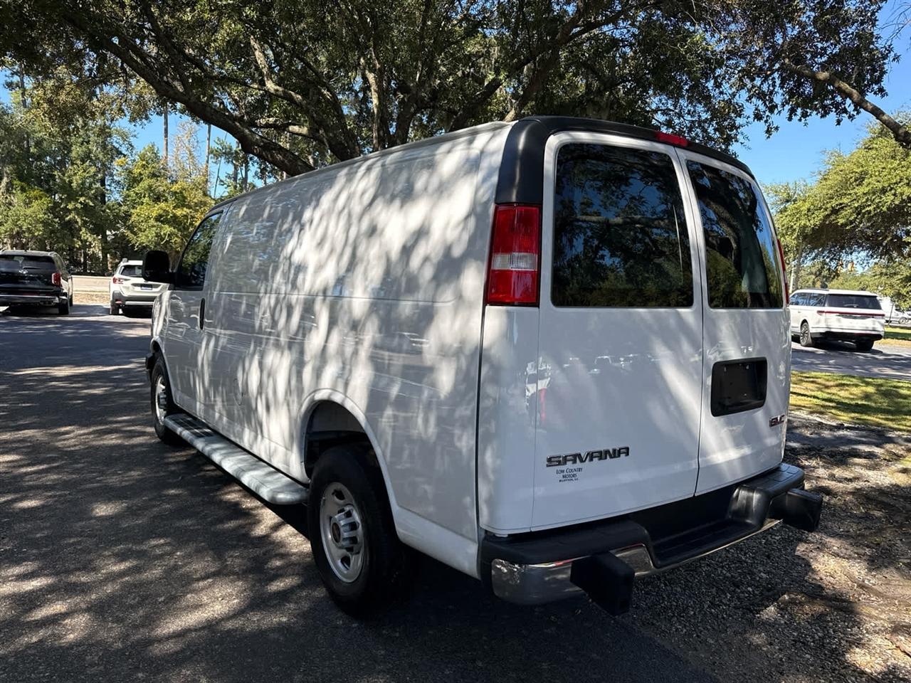 GMC Savana  2025