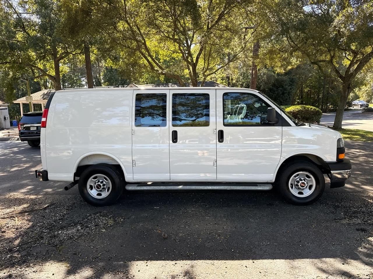 GMC Savana  2025