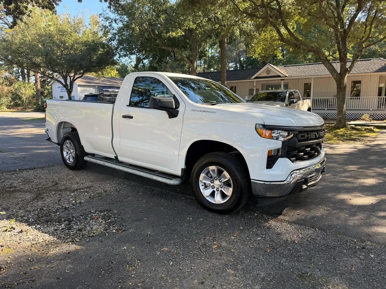 Chevrolet Silverado 1500  2025